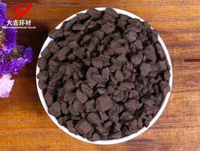 Velikost 1-2 mm manganský písek